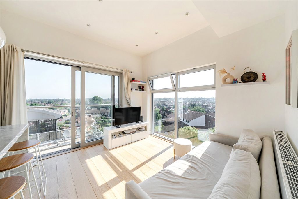 Property photo 3 of 15 Picture No. 29