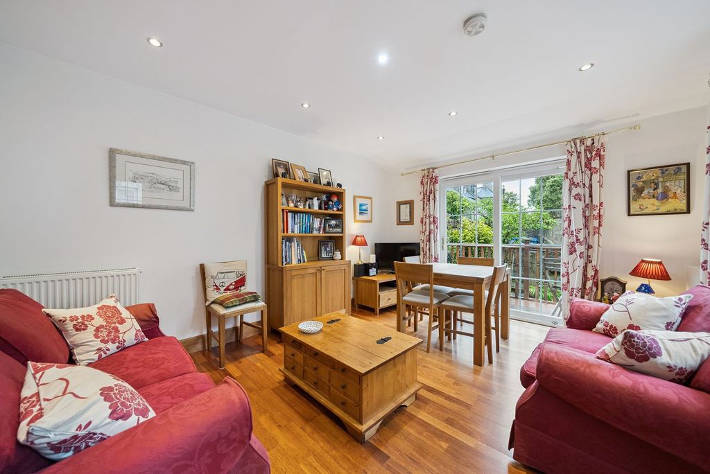 Additional image 4 of 4 bed end terrace house for sale52 William Street, Helensburgh G84