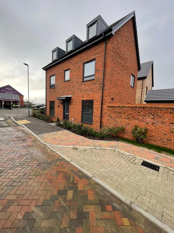 Property photo 1 of 16 Ca723d1B-782F-4891-8Cb6-A2Dd5499005c.Jpg