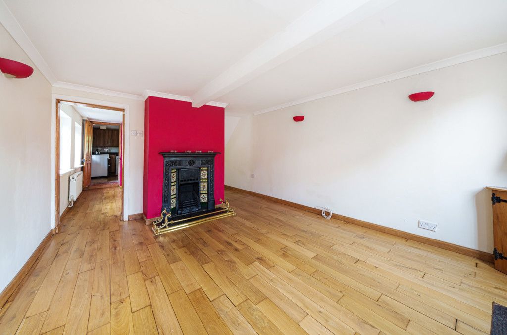 Property photo 2 of 20 998742 (2).Jpg