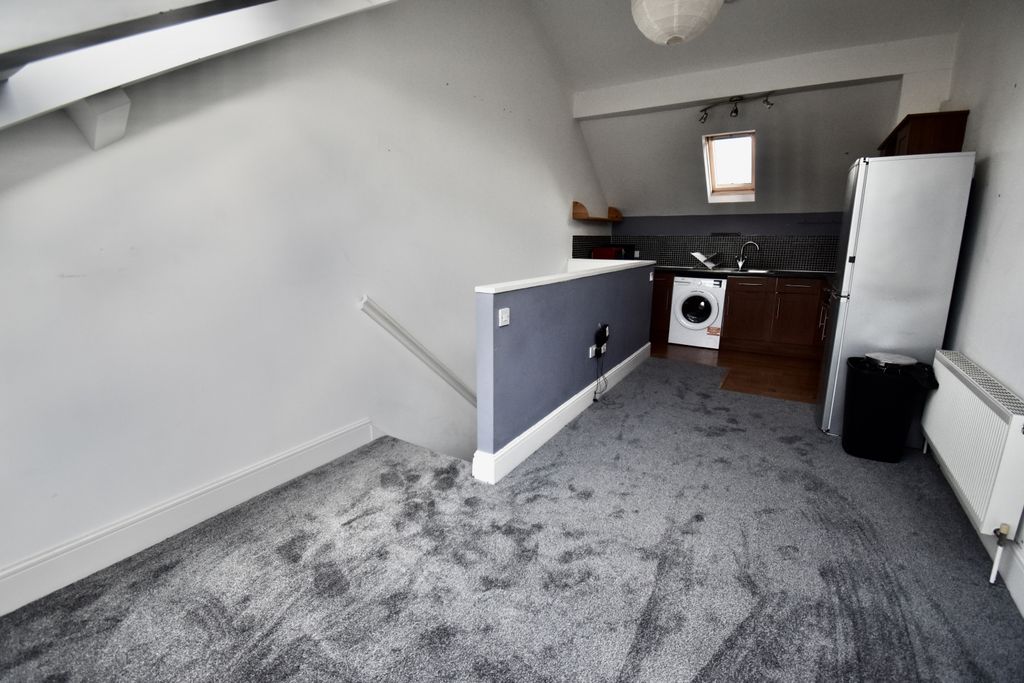 Property photo 3 of 6 Dsc_0591