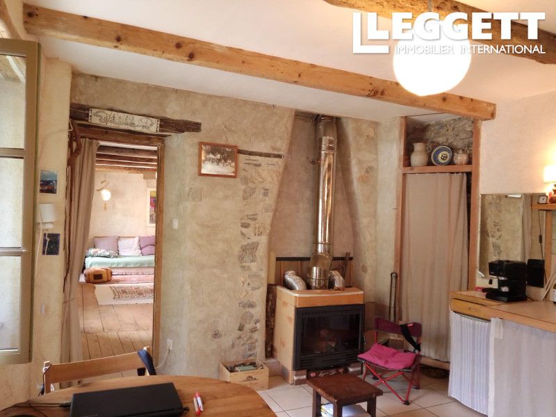 Property photo 3 of 10