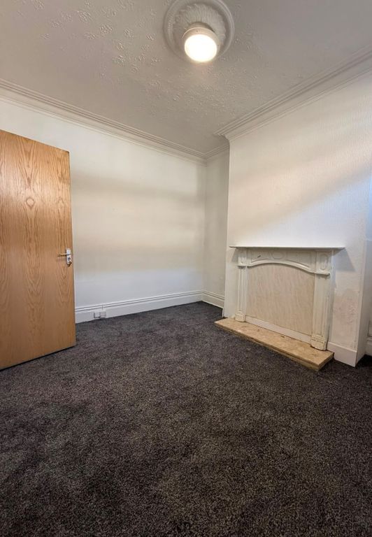Property photo 2 of 10 Image