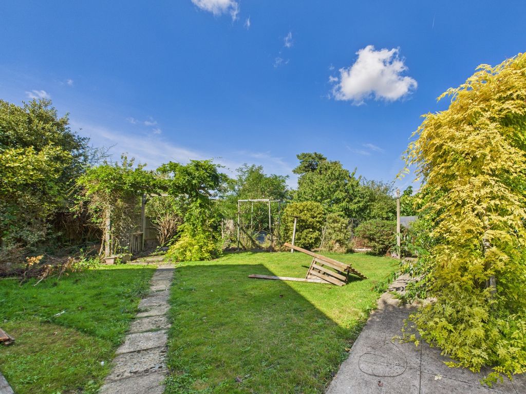 Property photo 3 of 16 4453648