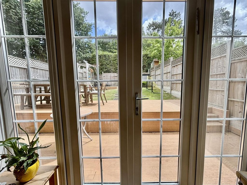 Property photo 2 of 15 Garden View - The Squirrels.Jpeg