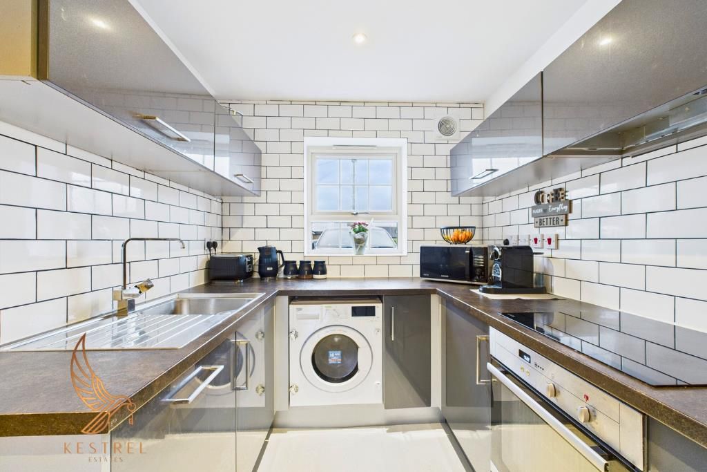 Property photo 3 of 14 2.Png