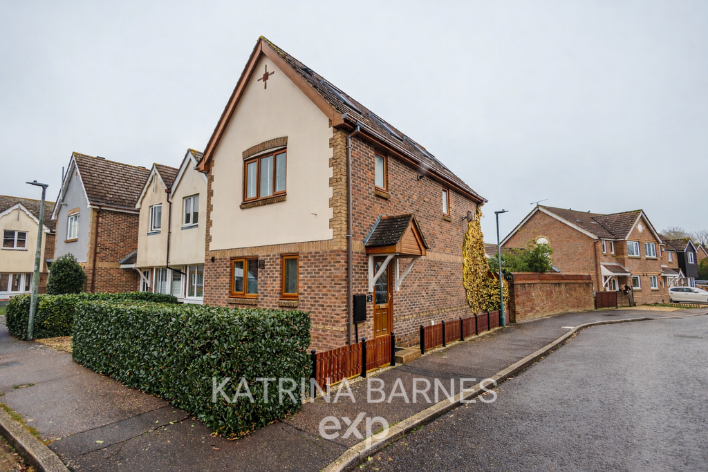 Property photo 1 of 28