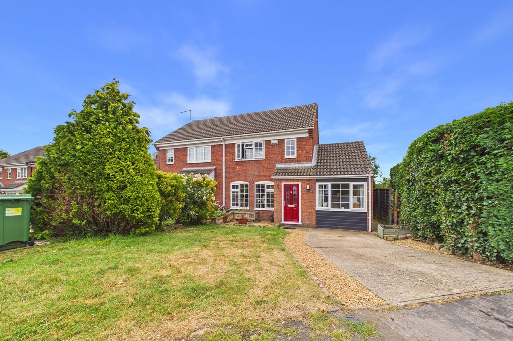 Property photo 1 of 23