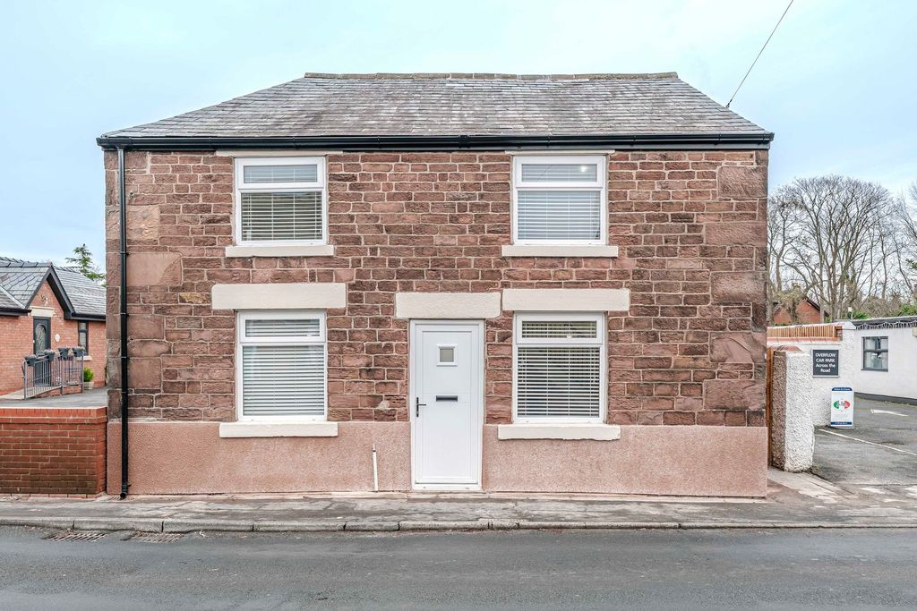 Property photo 1 of 33