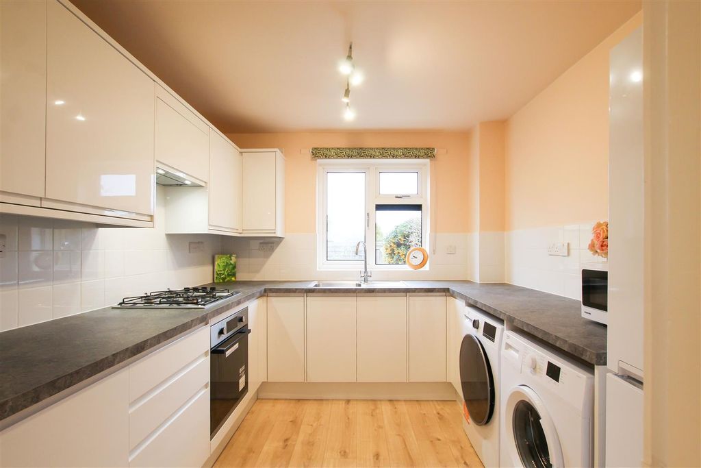 Property photo 2 of 12 Img_6669.Jpg