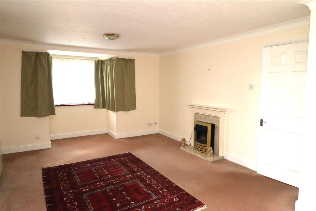 Property photo 3 of 8 Img_7058.Jpg