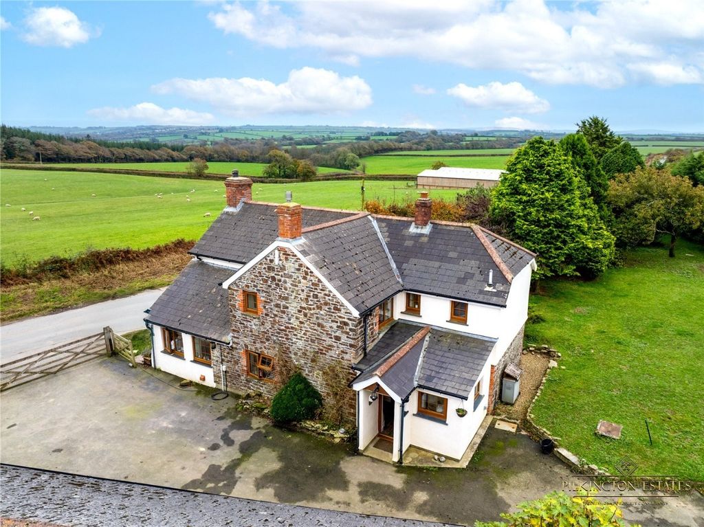 Property photo 3 of 20 4860144