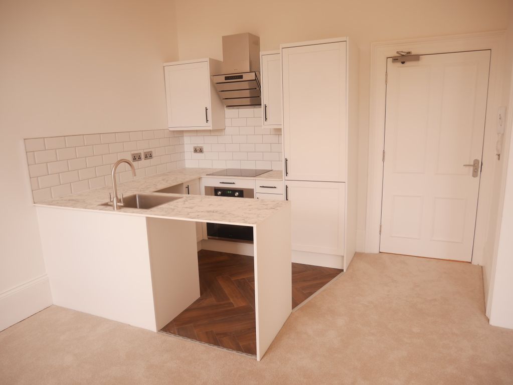 Property photo 3 of 4 P1160307