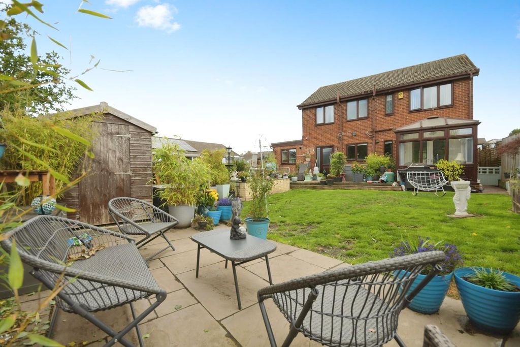 Property photo 2 of 19 Rear 04.Jpg