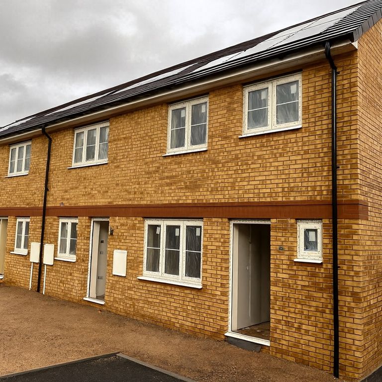 Property photo 1 of 3