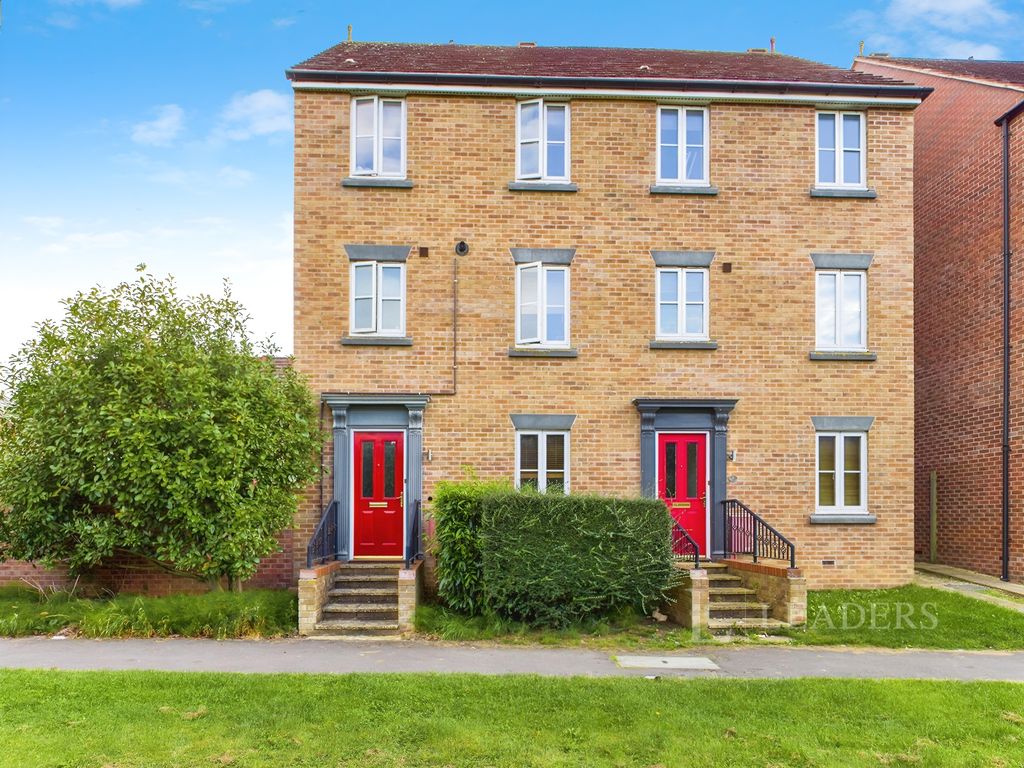 Property photo 1 of 12 369c2d61-External