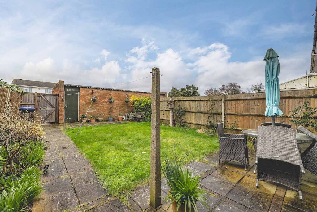 Property photo 2 of 13