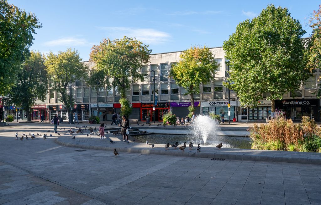 Property photo 2 of 9