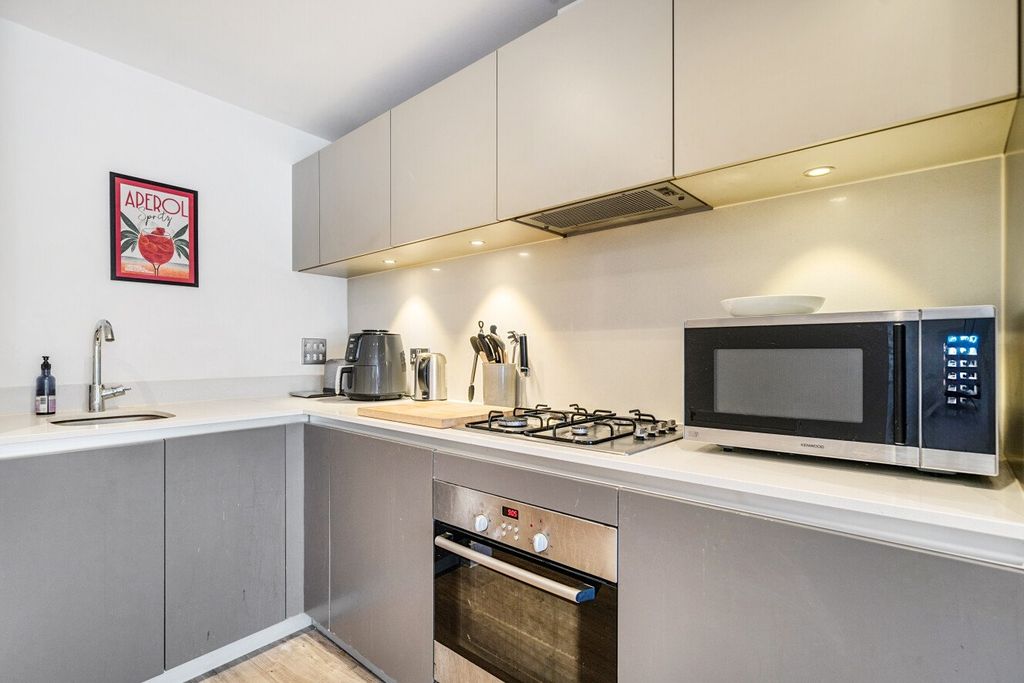 Property photo 2 of 14 Picture No. 03