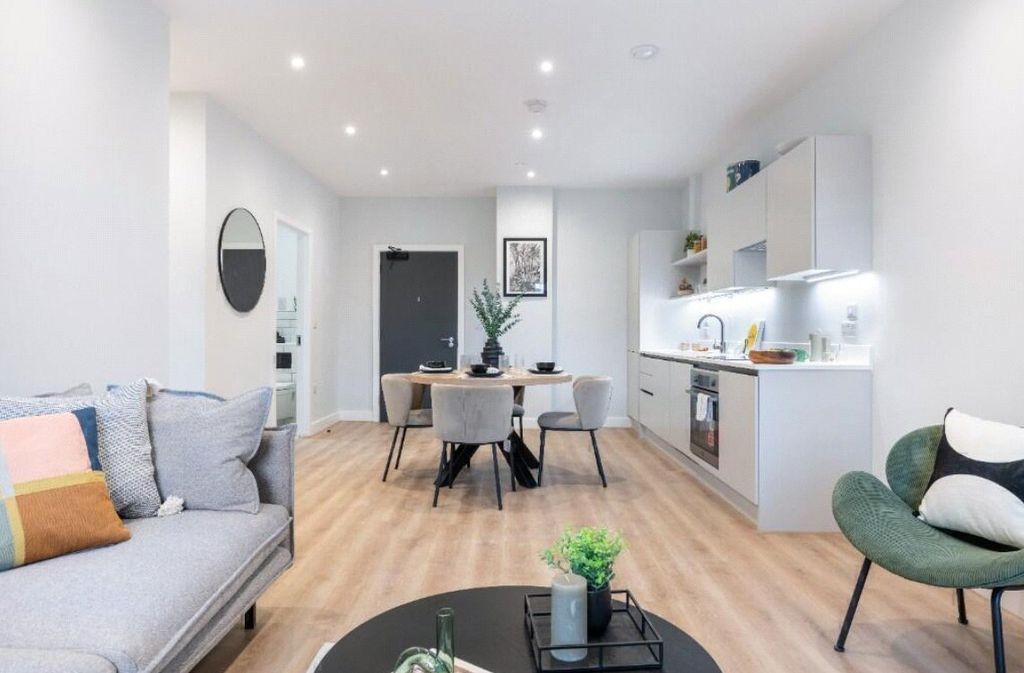 Property photo 1 of 4 Picture No. 04