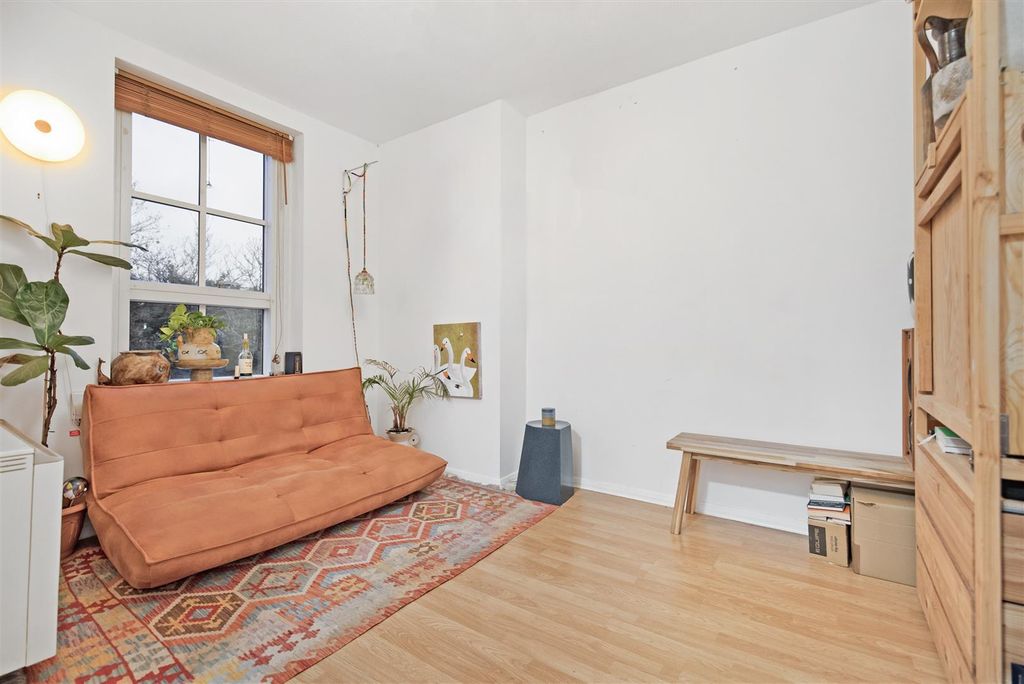 Property photo 2 of 13 Reception