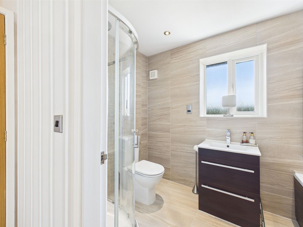 Additional image 19 of 3 bed flat for saleLytham Road, Freckleton PR4
