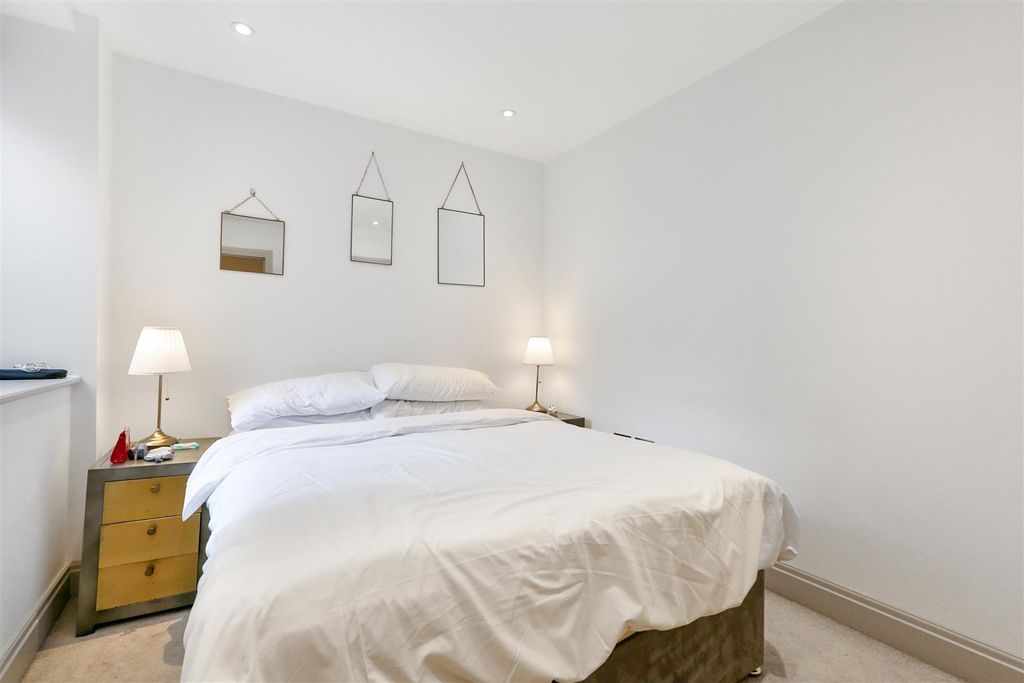 Property photo 1 of 9 Ach_7072.Jpg