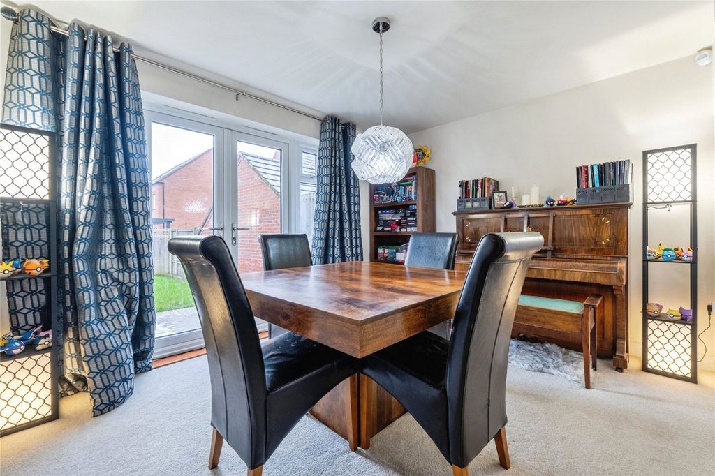 Property photo 3 of 21 Picture No. 05