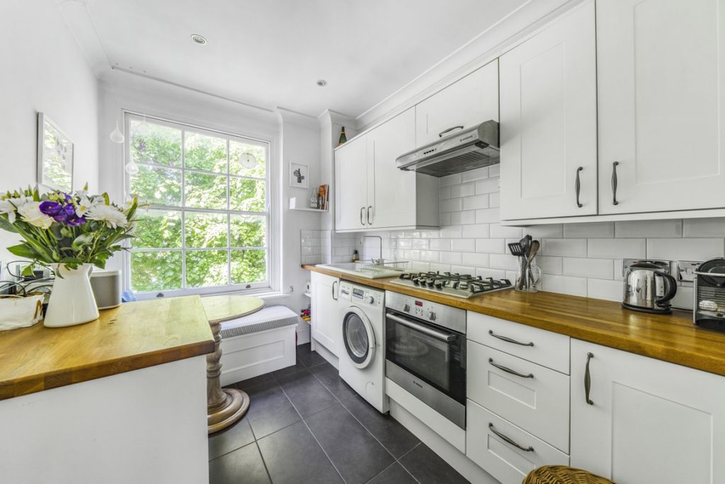 Property photo 3 of 7 987329 (3)