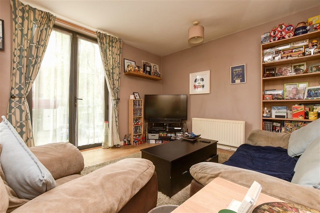 Property photo 3 of 7 Kitchen Lounge/Diner