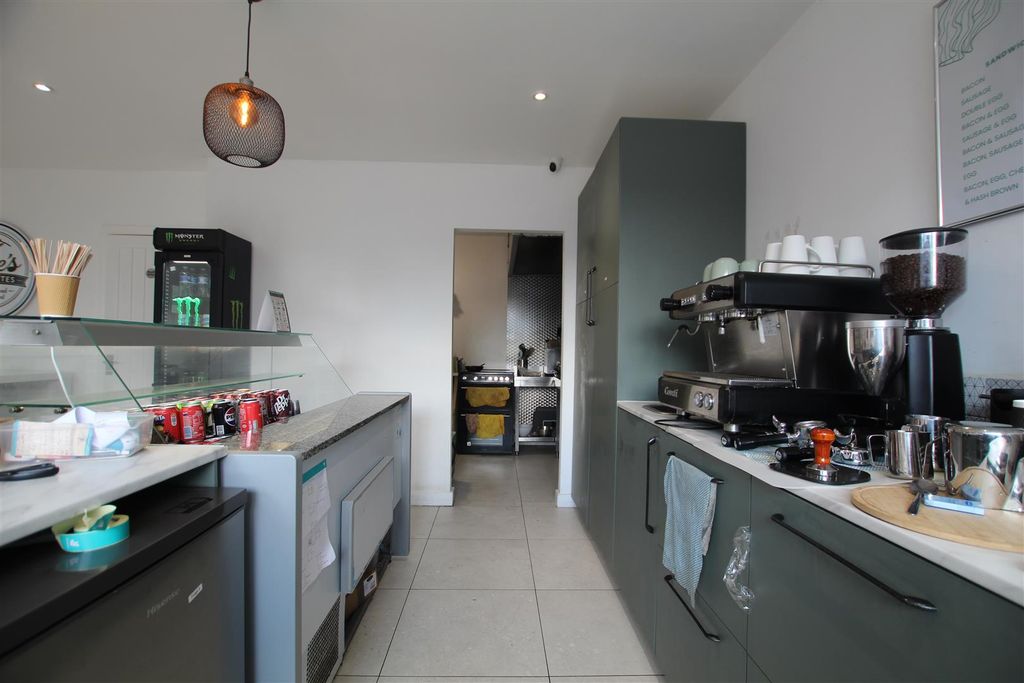 Property photo 3 of 9 Img_6165.Jpg