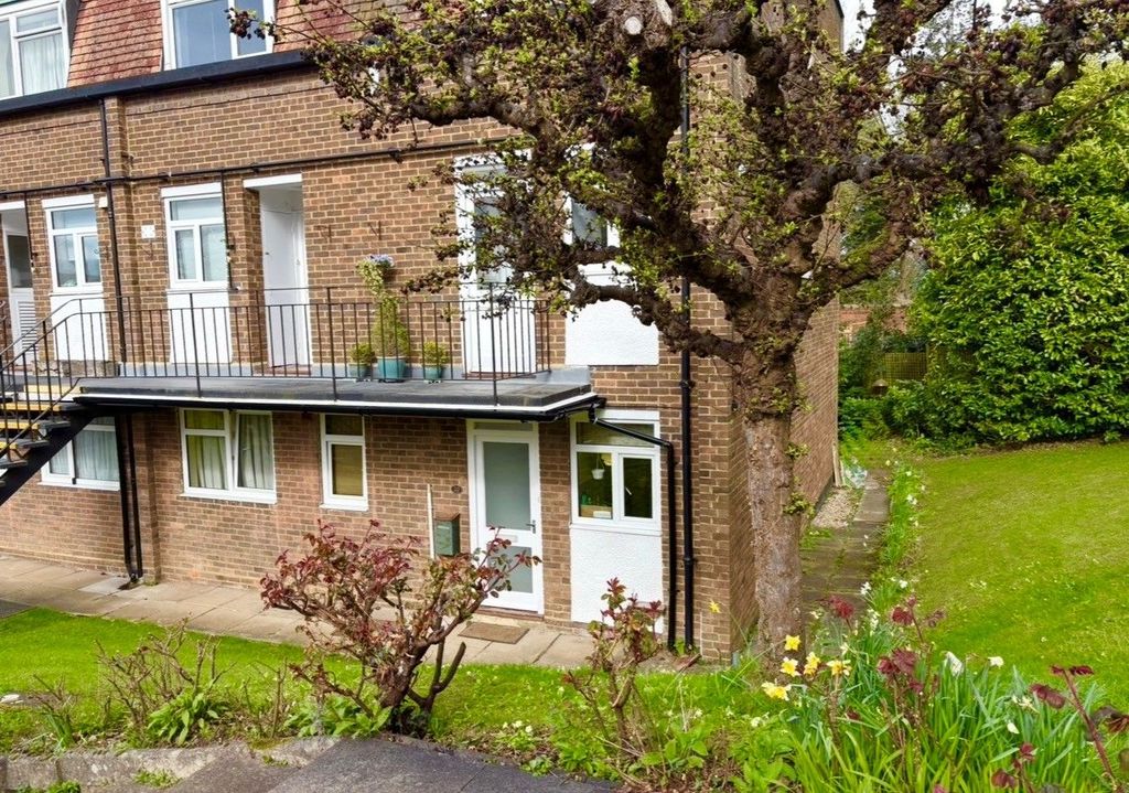 Property photo 1 of 7 Photograph 1