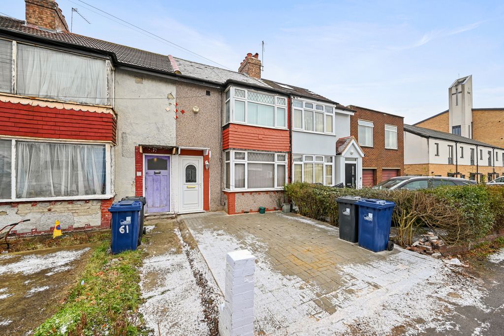 Property photo 1 of 16