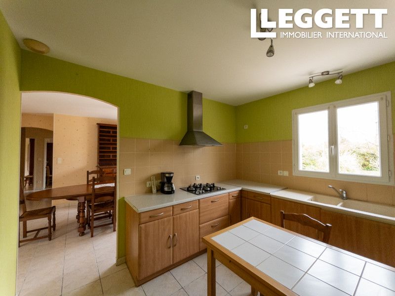 Property photo 3 of 10