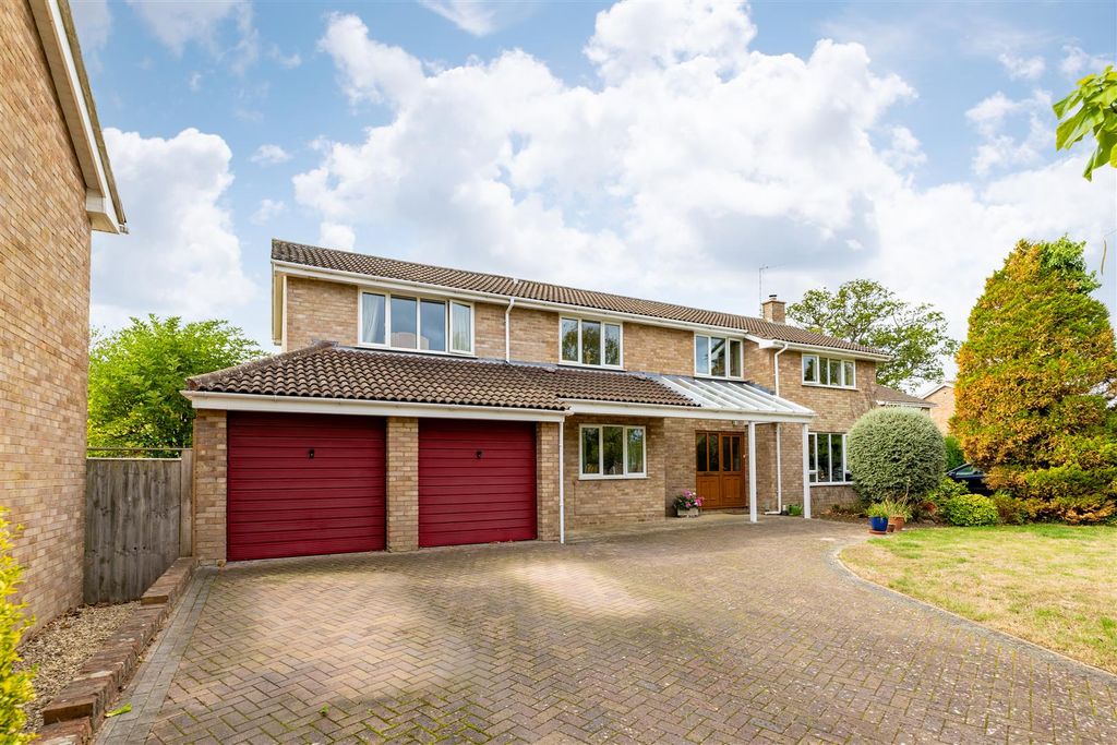 Property photo 1 of 32 3 (4).Jpg