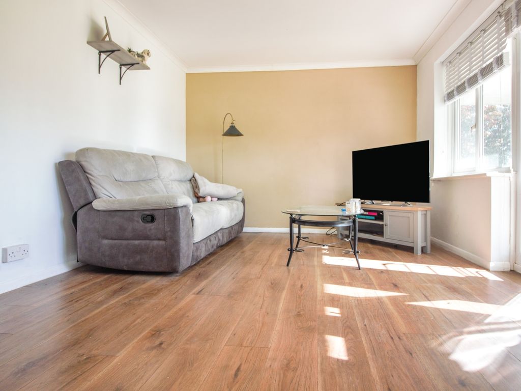 Property photo 2 of 10 Image 1