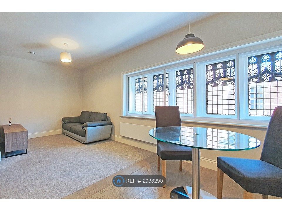 Property photo 3 of 11