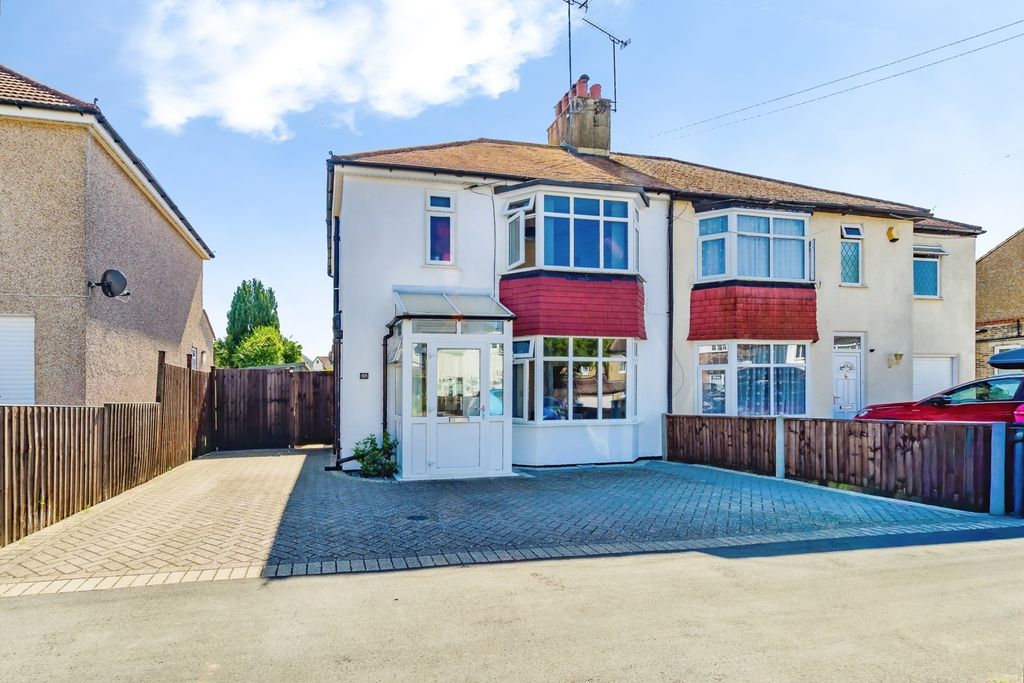 Property photo 1 of 18 Pbox-Img.Jpg