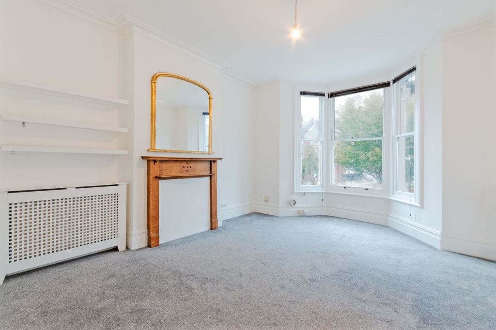 Property photo 1 of 12 Picture No. 30