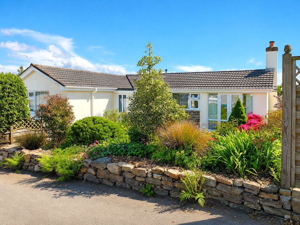 Property photo 1 of 16 1 - Picture No. 01
