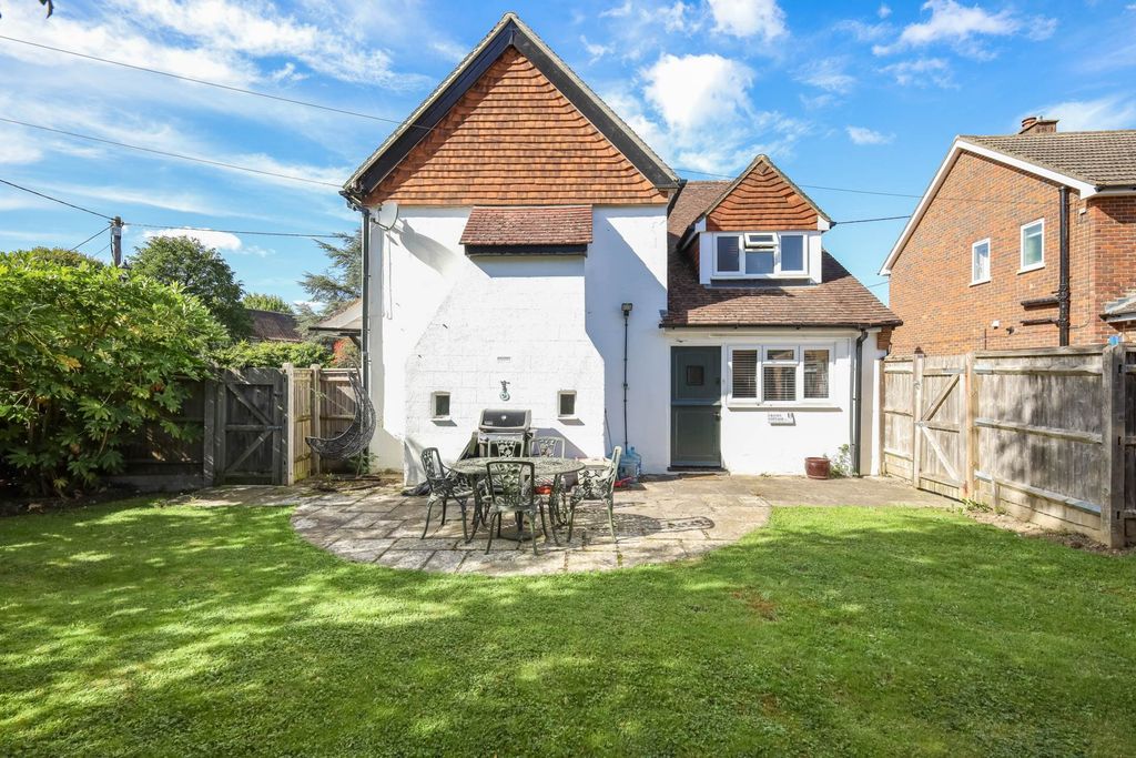 Property photo 2 of 30