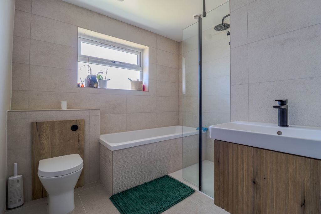 Property photo 3 of 13 Bathroom-1