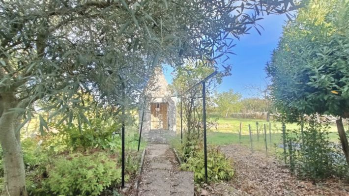 Property photo 3 of 9