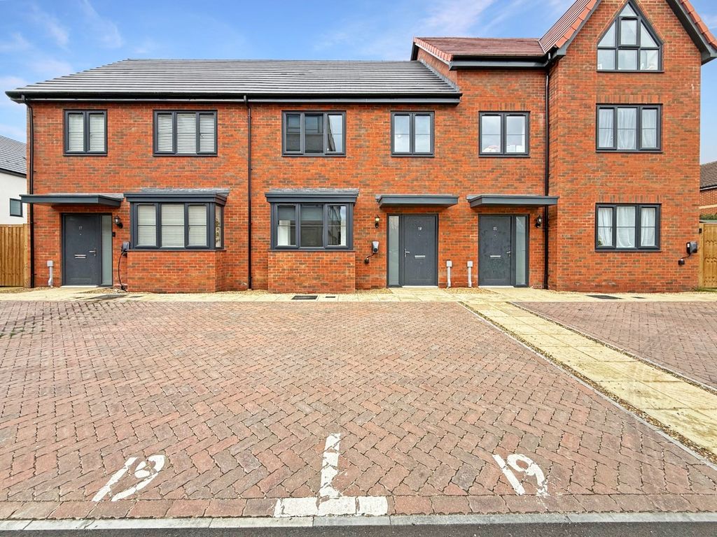 Property photo 1 of 8 5432490