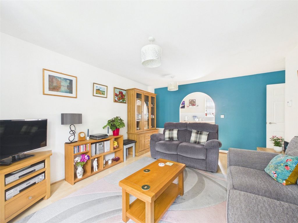 Property photo 2 of 13 Picture No. 02