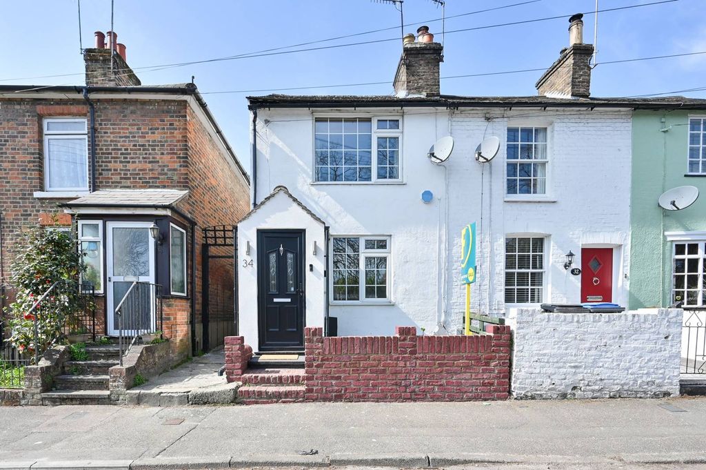 Property photo 1 of 24