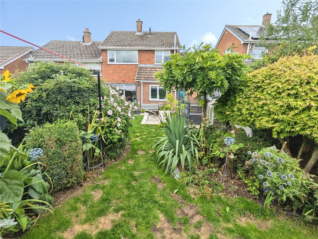 Property photo 3 of 31 Rear Garden