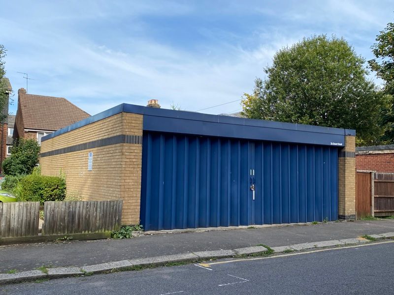 Property photo 1 of 6 Photo 3