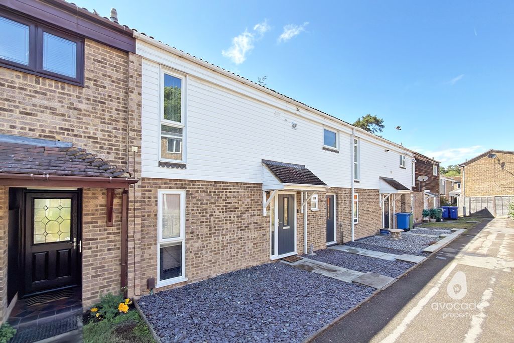 Property photo 1 of 15 5168021