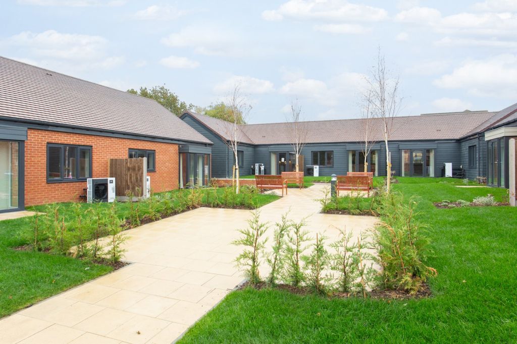 Property photo 2 of 7 Picture 2